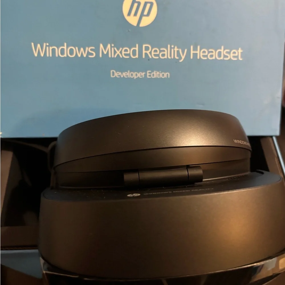 HP Developer Edition Mixed Reality Headset in Black